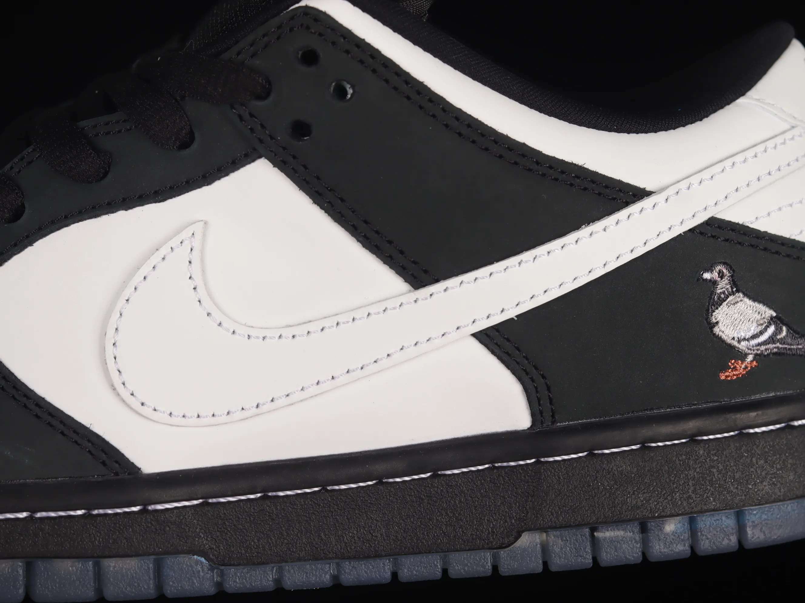 All categories Nk SB Dunk Series Nk SB Dunk Low low-top sneakers M version pure original Jeff Staple x Nk SB Dunk Low "Pigeon" 3.0 black and white panda pigeon low-top classic versatile casual sports sneakers BV1310-013